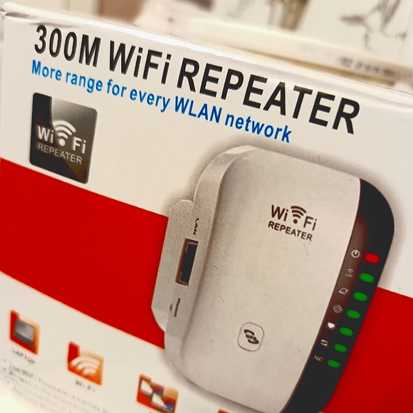 WiFi Repeater 300M - White - Picture 1 of 12